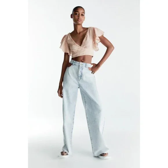 ☀️Zara nude linen plunge neckline crop top w/ floral mesh-like embroidery, M - Picture 3 of 11